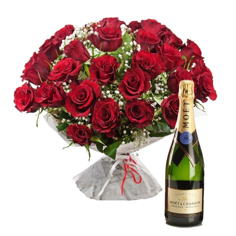 30 red roses with champagne bottle